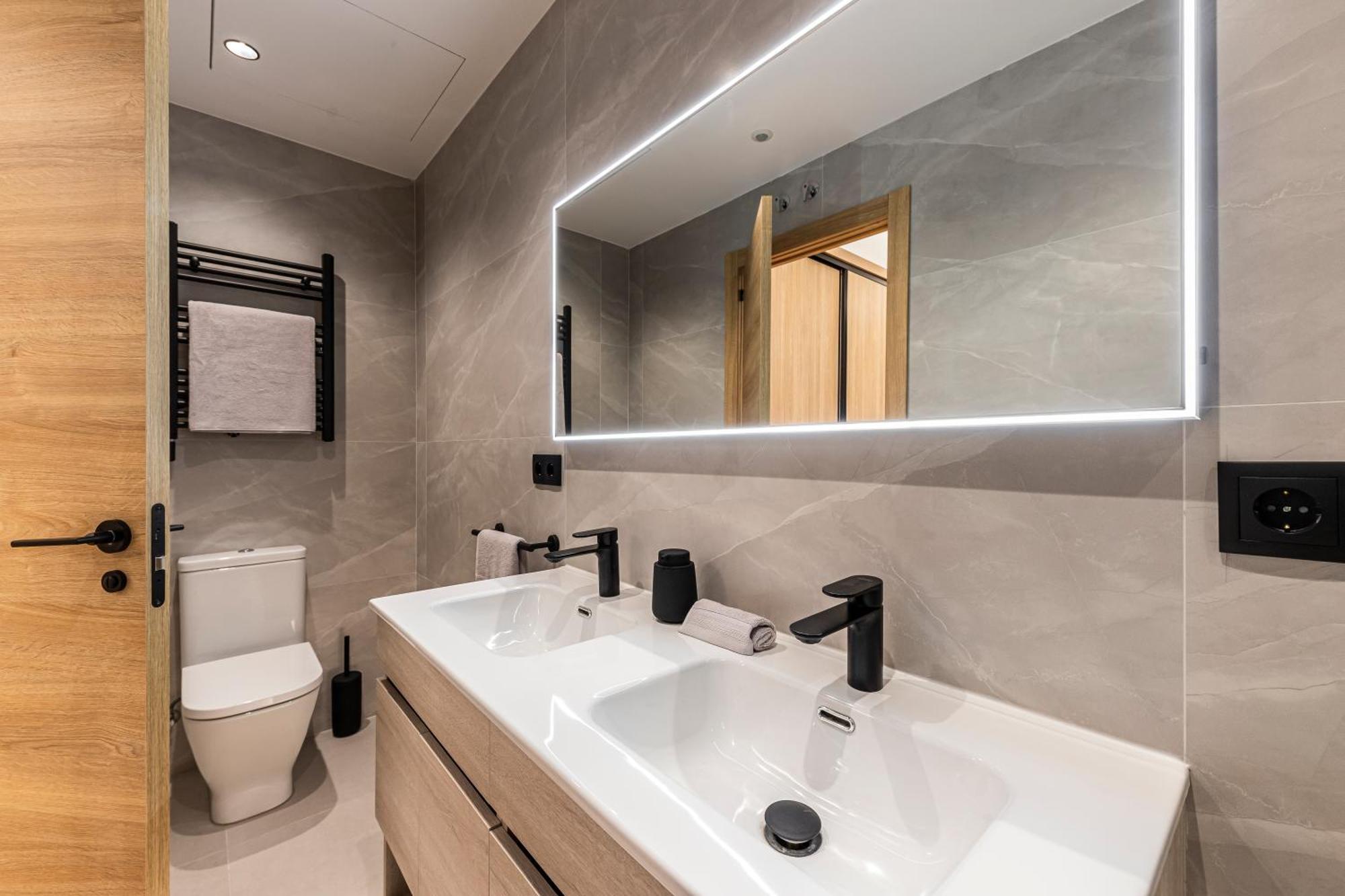 Mh Apartments Soho Madrid Luaran gambar