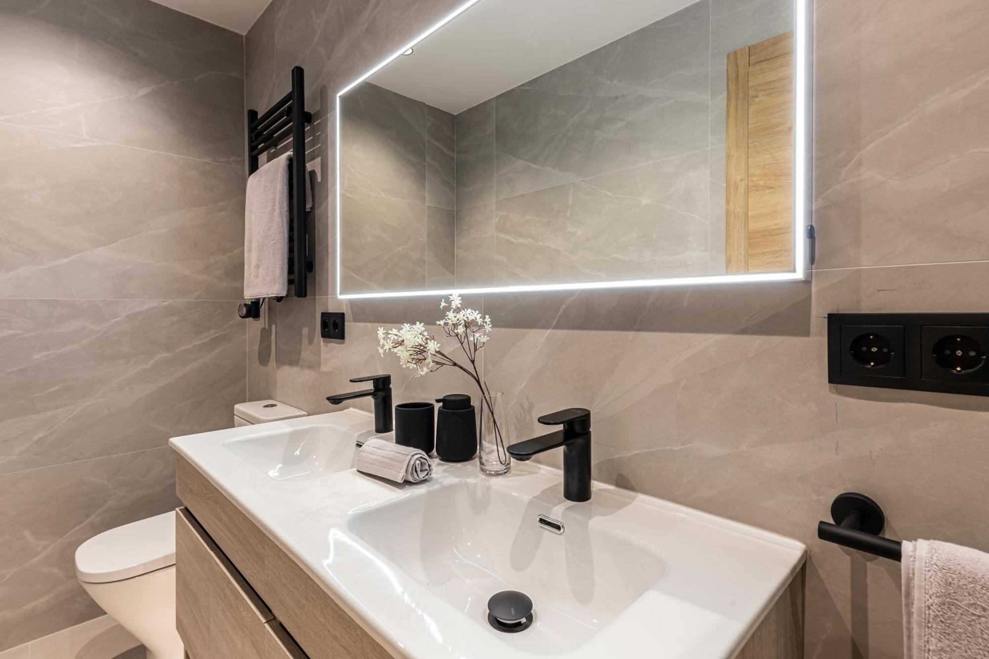 Mh Apartments Soho Madrid Luaran gambar